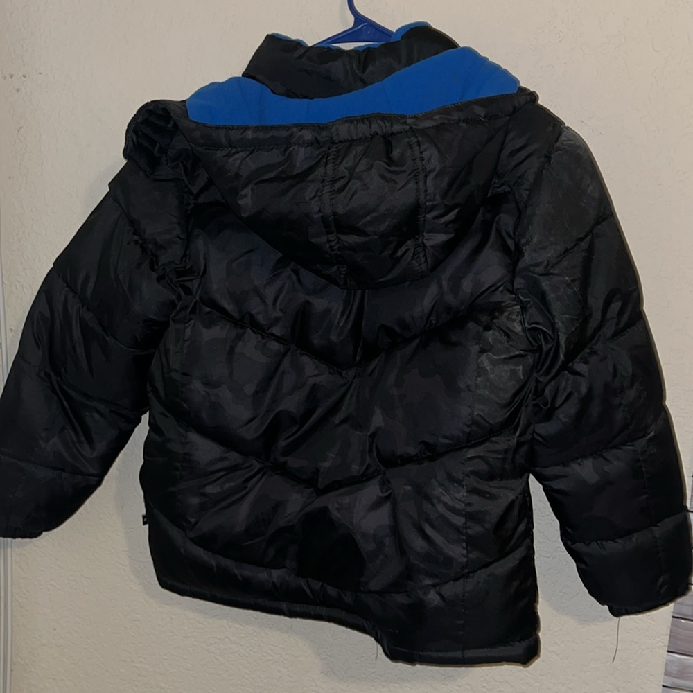 Boys Camo print puffer jacket - Picture 12 of 14